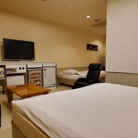 Hotel Golf Tsunashima (Adults Only) Yokohama  Eksteriør billede